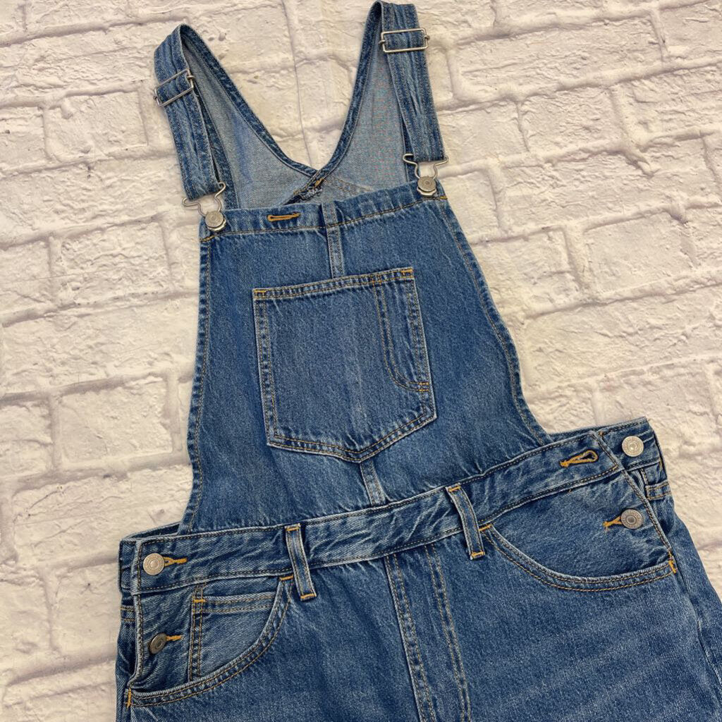 Levi Strauss & Co - Large Kids