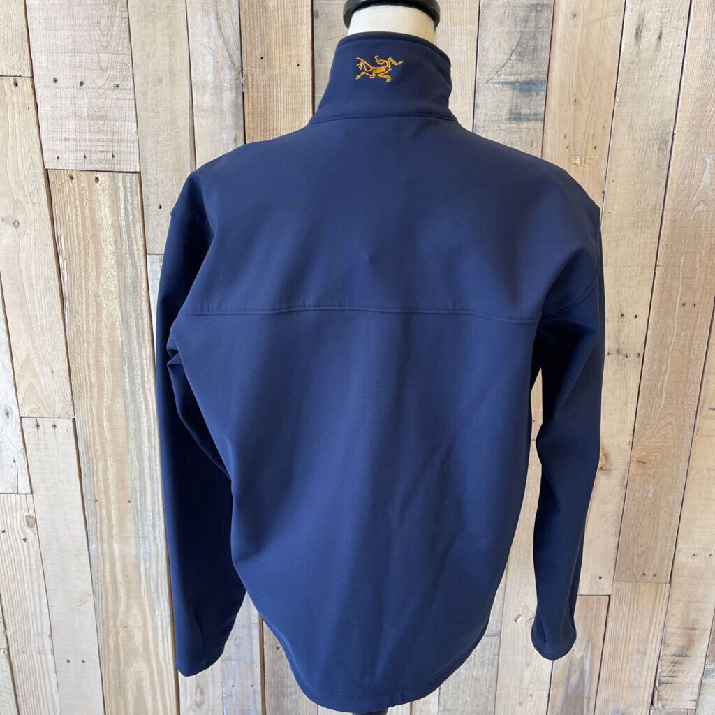ArcTeryx - Medium