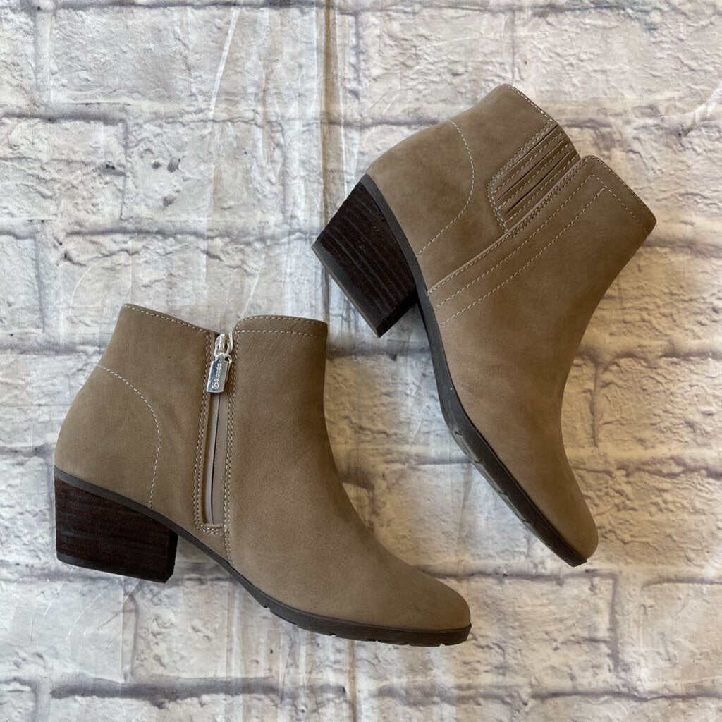 Blondo - 7.5