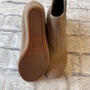 Toms - 6