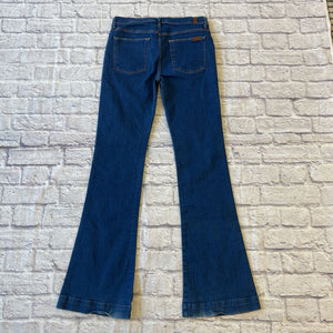 7 for all Mankind - 31