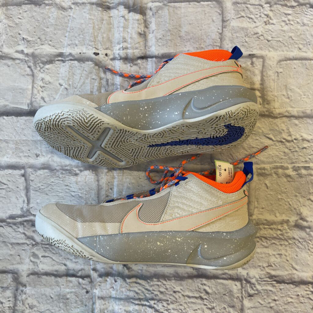 Nike - 5.5Y