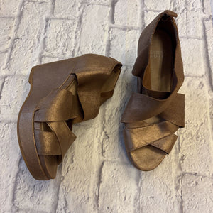 Eileen Fisher - 8.5