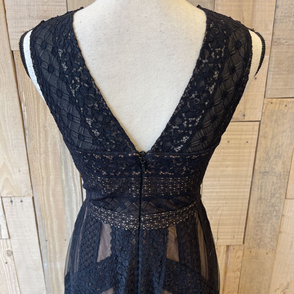 BCBG Max Azria - 2