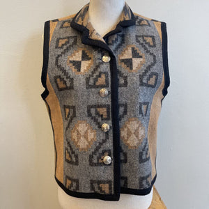Native Jackets - Medium