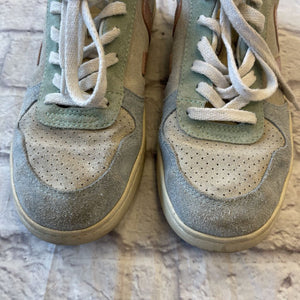 VEJA - 9.5