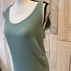 GAP Maternity - Small