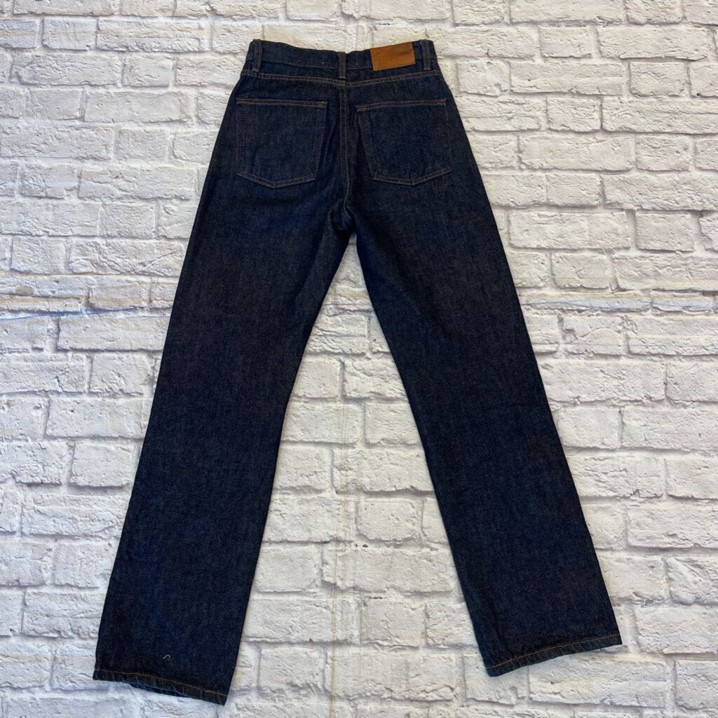 Naked and Famous - 25