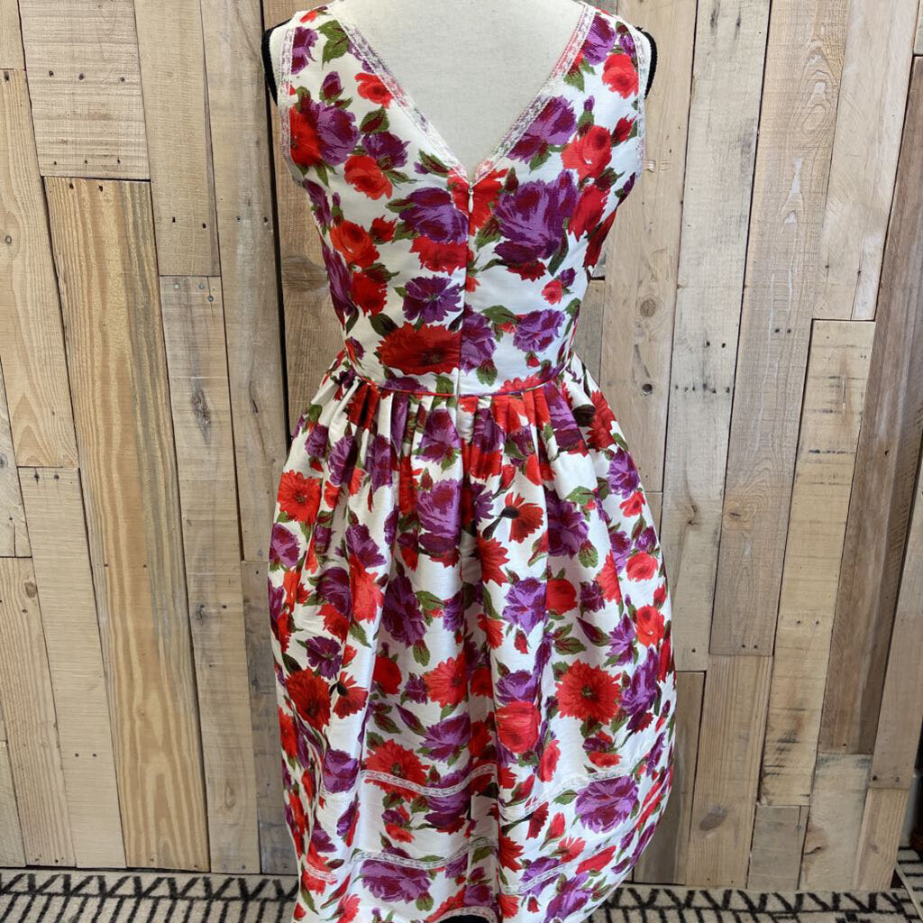 The J.Peterman Co - Small