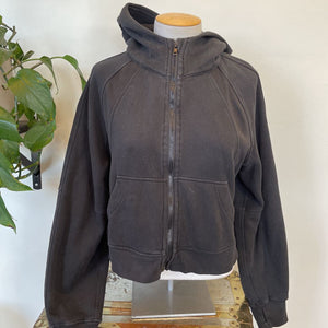 Lululemon - Small