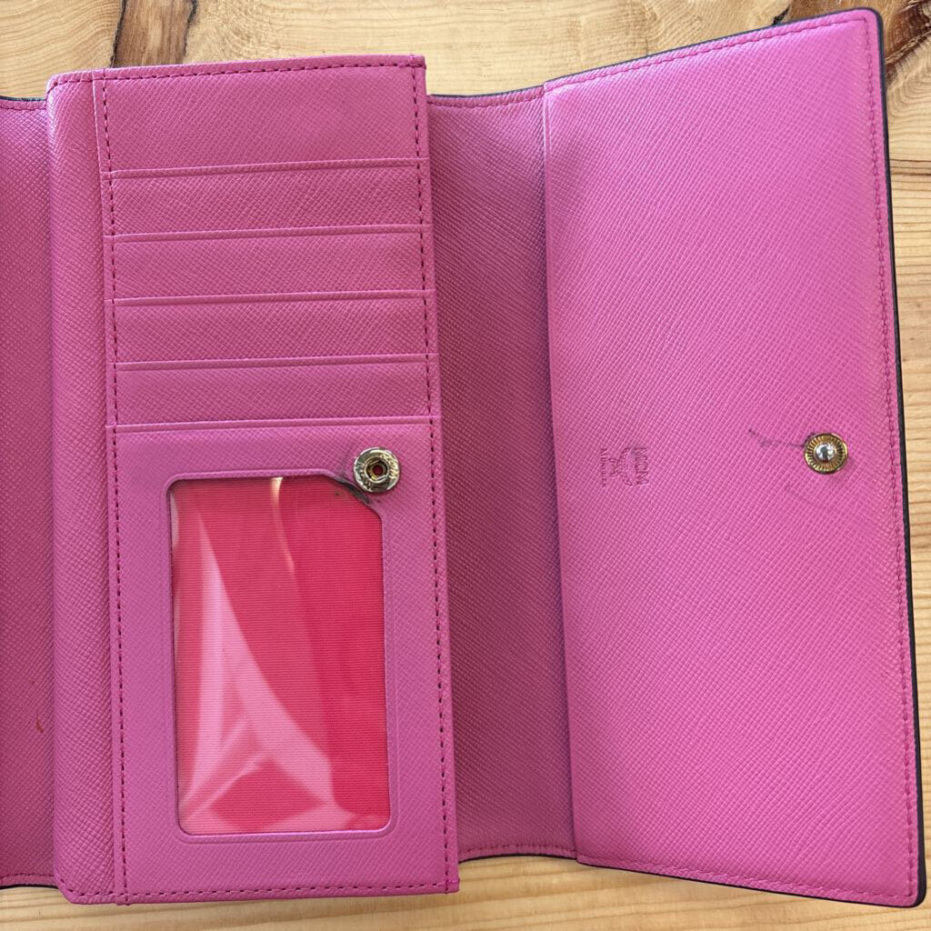 MCM Wallet