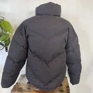 Aritzia - Medium