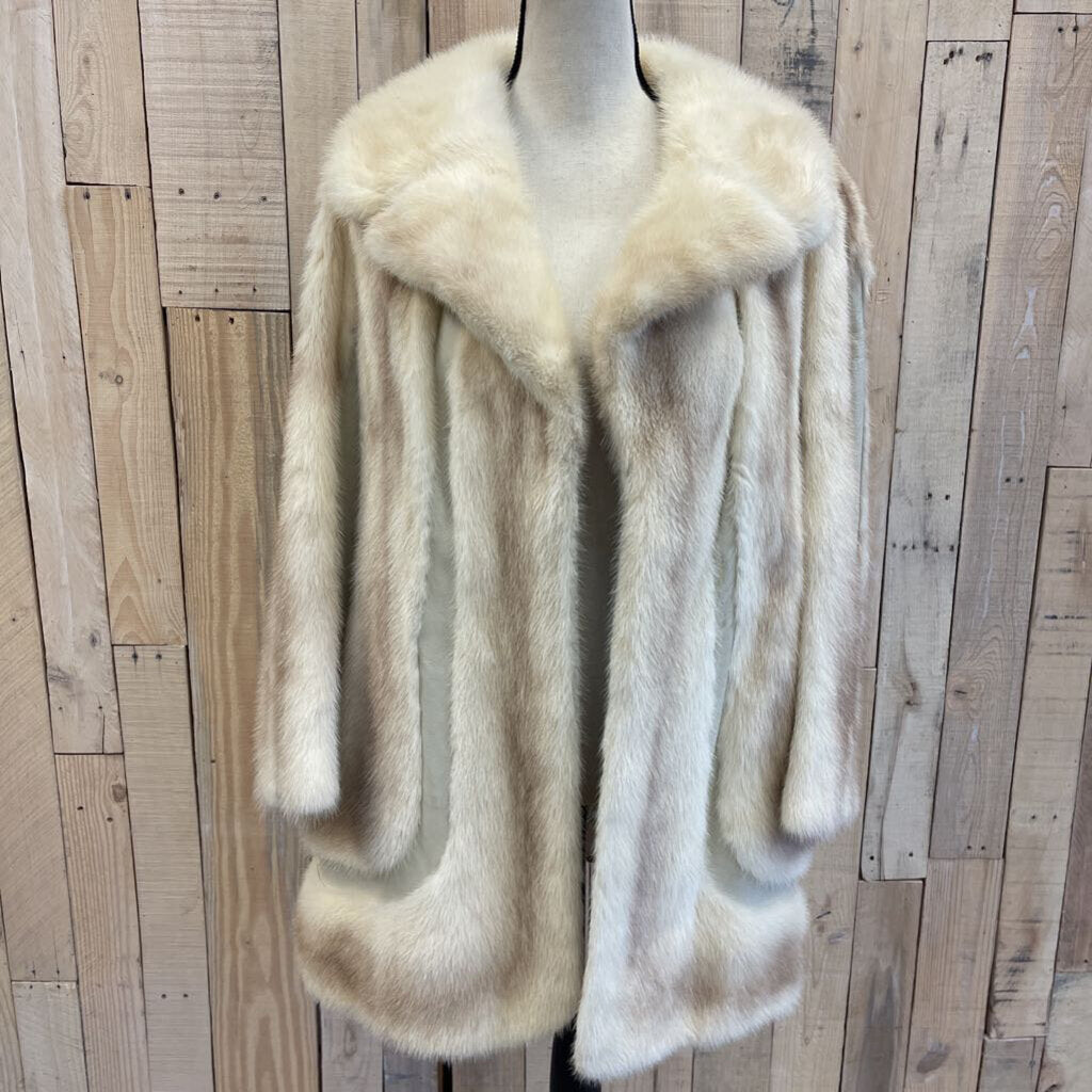 Martin Victor Furs - ~Medium