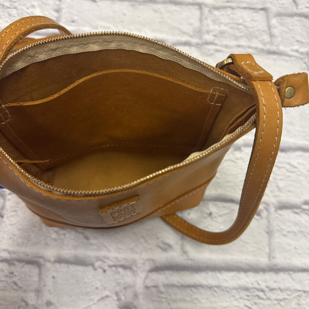 Portland Leather - Crossbody