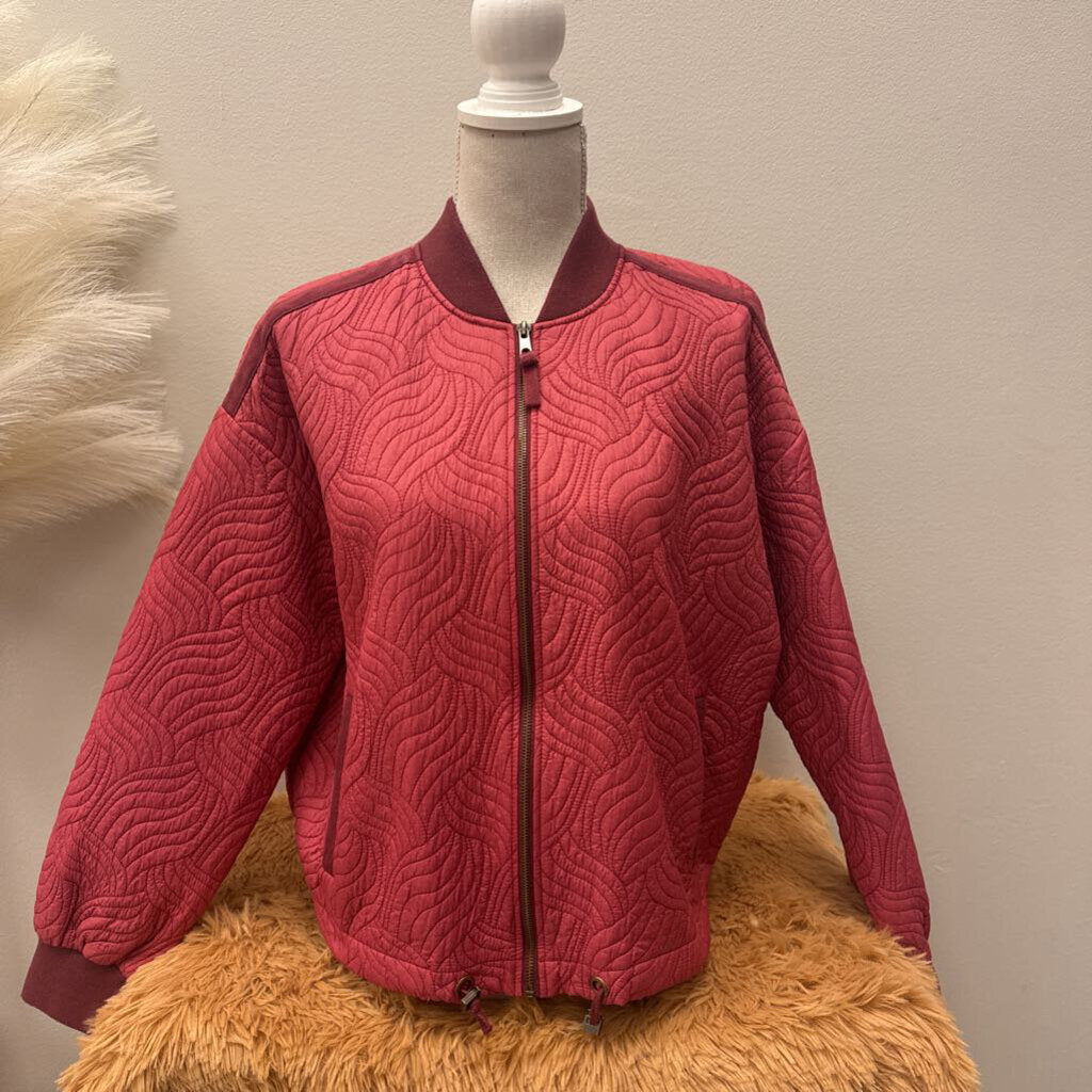 Anthropologie - Medium