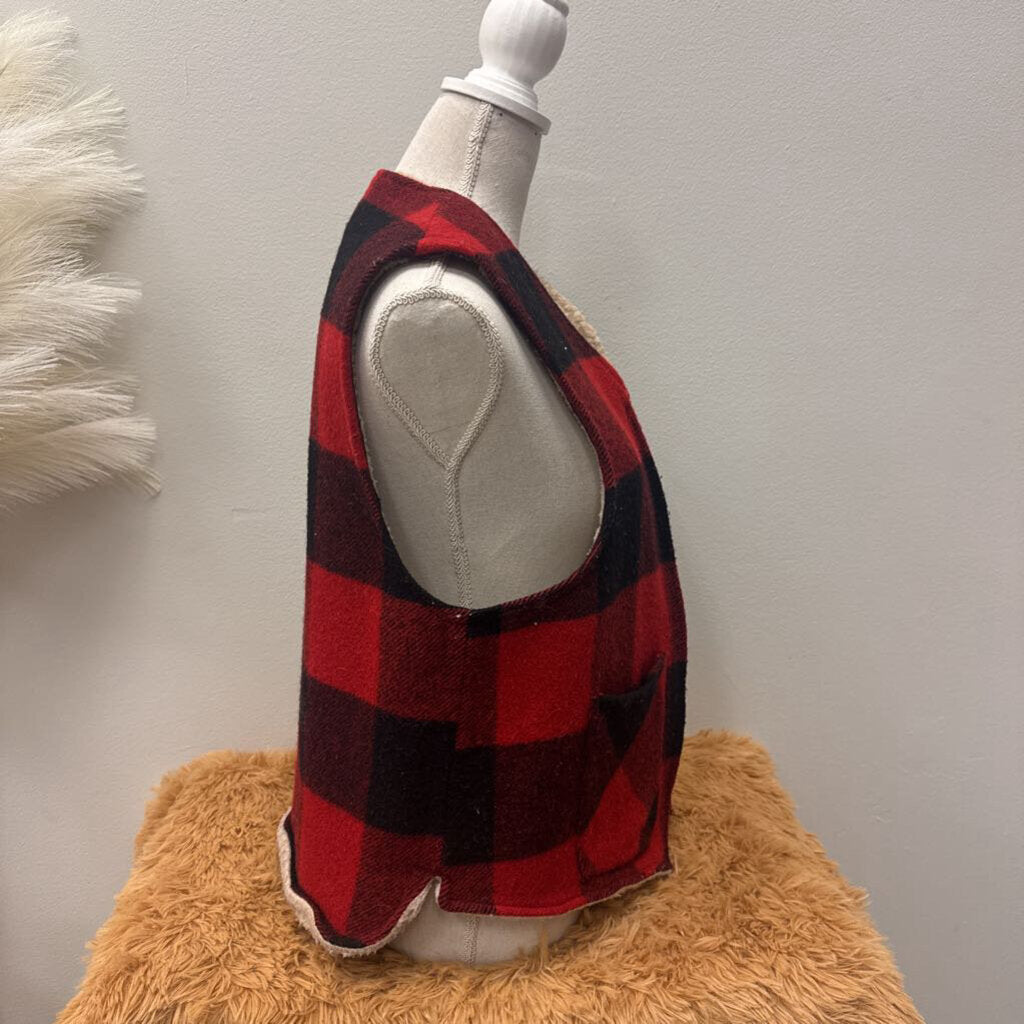 Adirondack Dry Goods - Medium