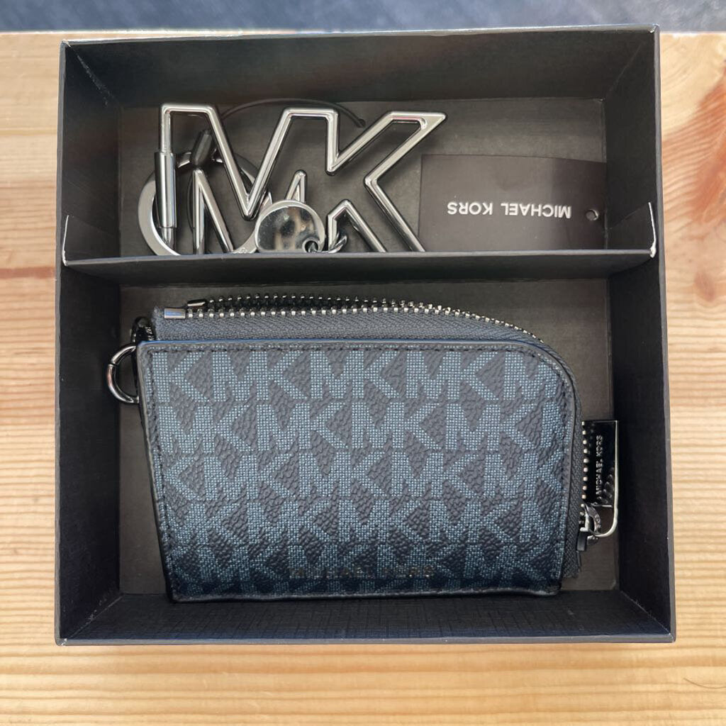 Michael Kors - Keychain and Coin Purse Set