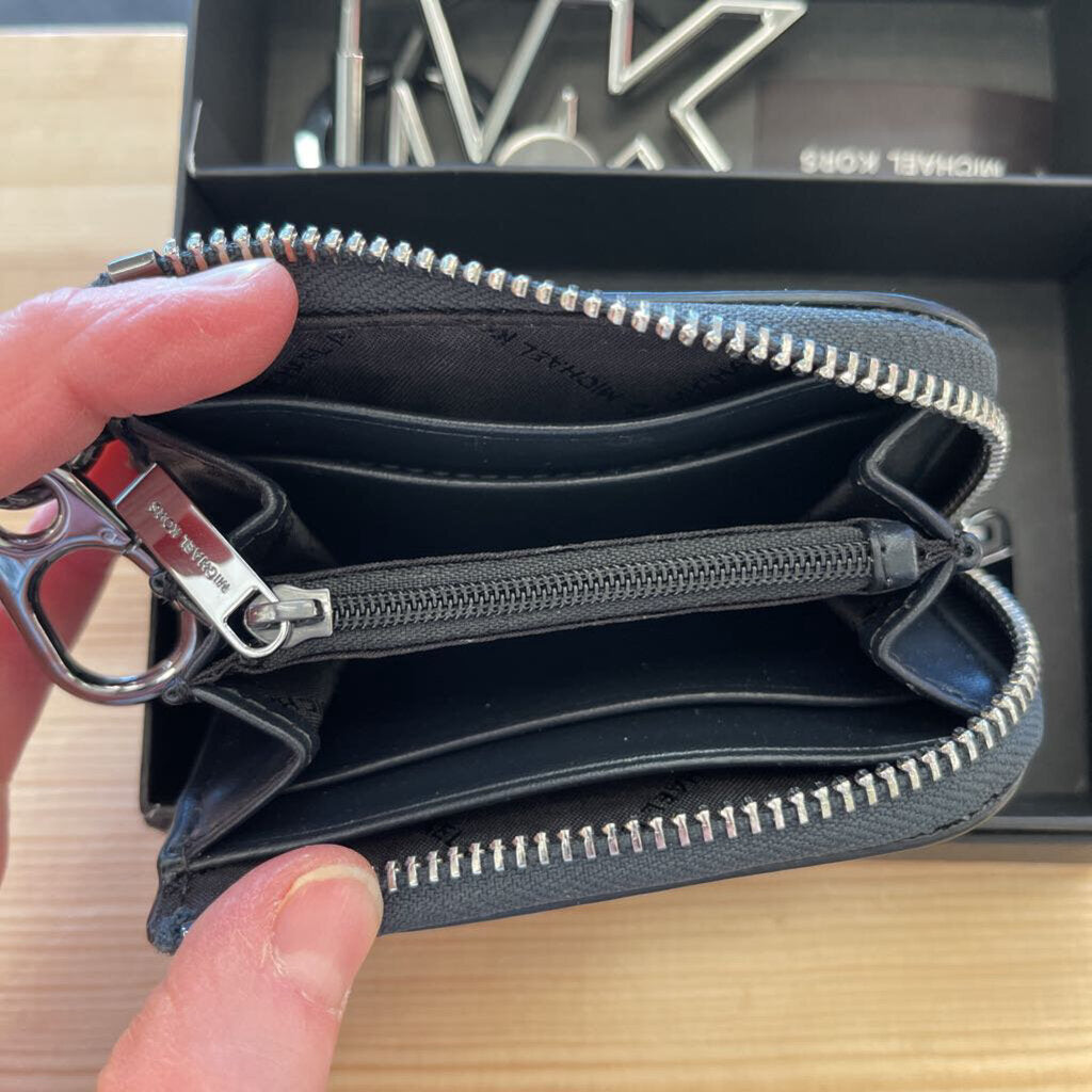 Michael Kors - Keychain and Coin Purse Set