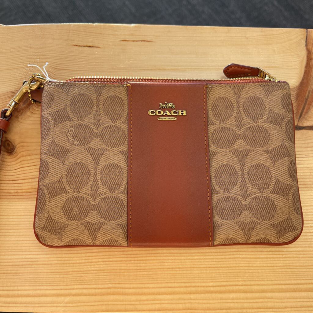 Coach - Wristlet